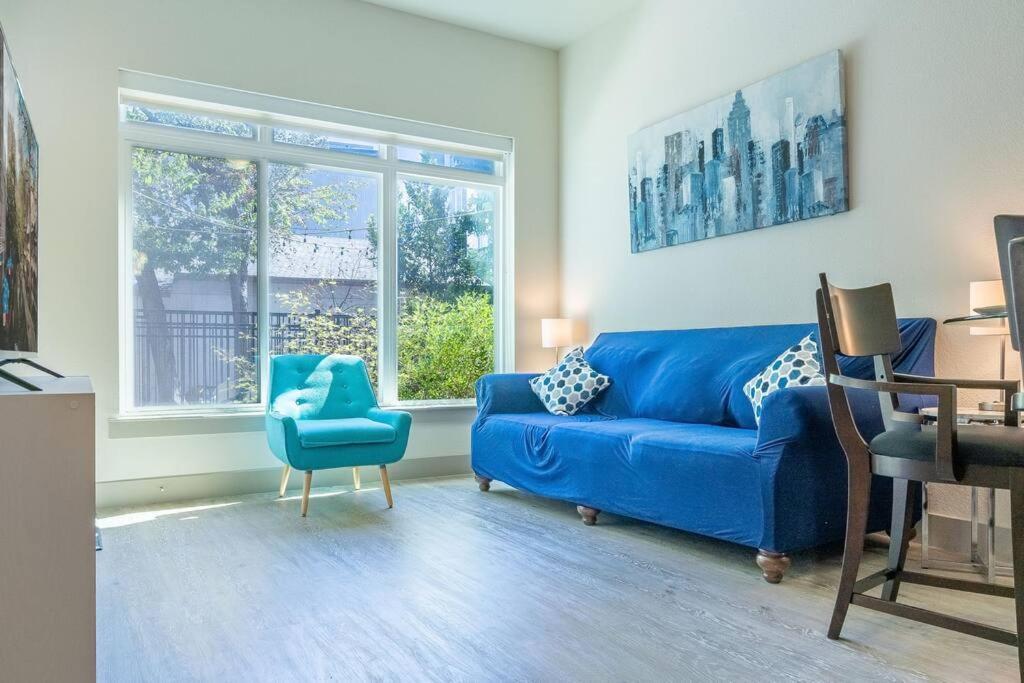 Beautiful Riverwalk Apt With Full Amenities, King Bed & Free Parking San Antonio Exteriör bild